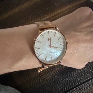 Women's MVMT boulevard rose gold watch